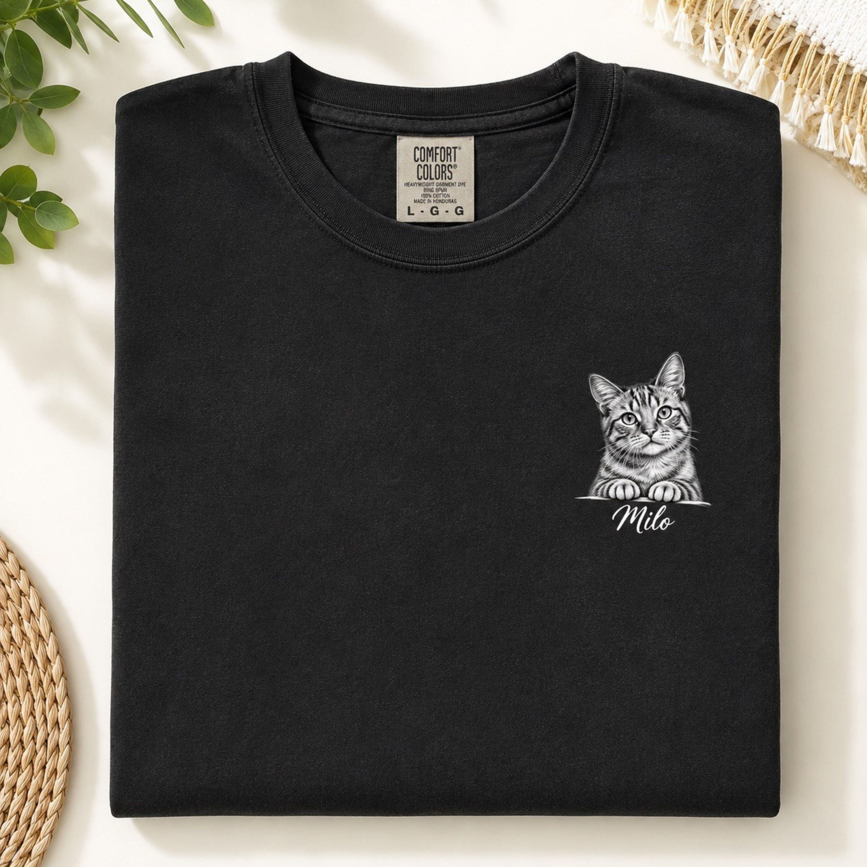 Custom Cat Shirt with Name – Personalized Sketch Portrait